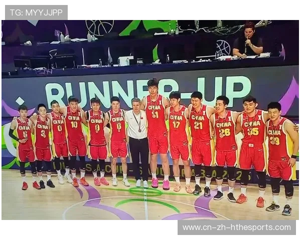 中国男篮用汗水书写不屈篇章，中国男篮运动