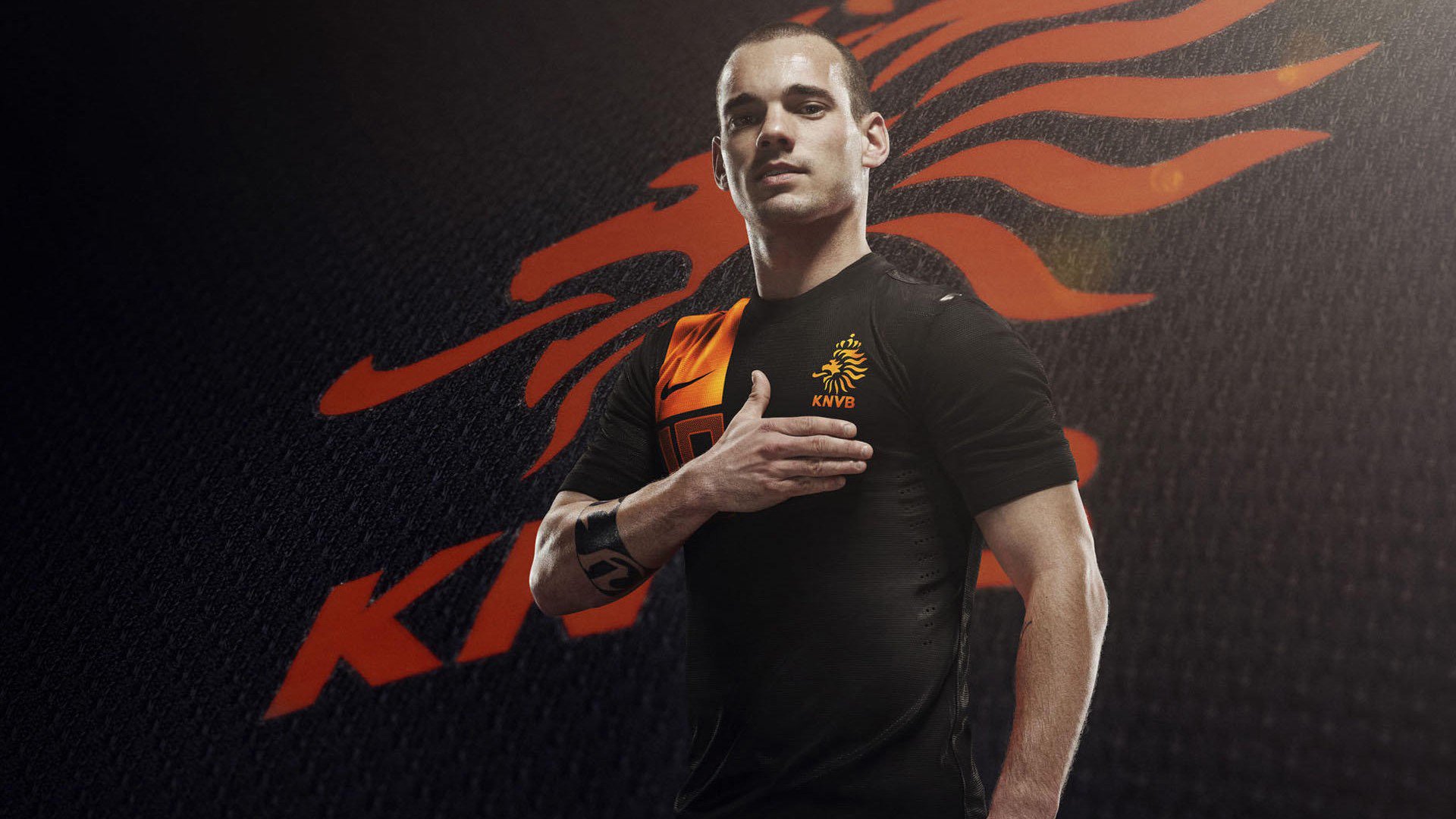 卡扎伊什维利第25球!推射破门,领跑射手榜冲击金靴,扎卡左后卫